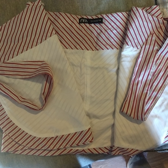 Button wrap skirt - Picture 3 of 4